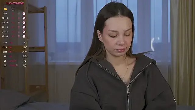 chillgirll on StripChat