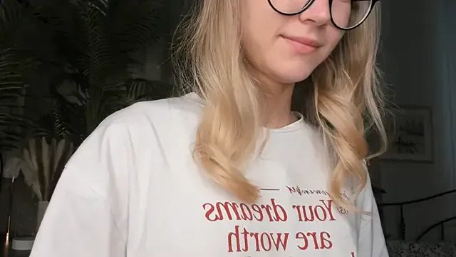 ChinBonnell on StripChat