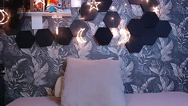 ChiooMia on StripChat