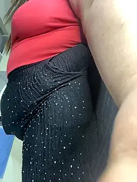 Chloee_Peach on StripChat