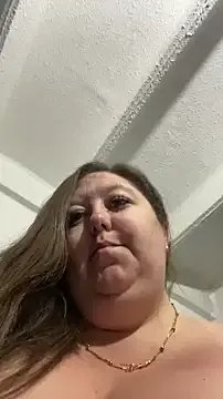 Chloee_Peach on StripChat