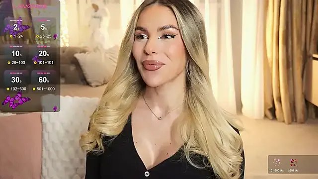 ChloeVelvetx on StripChat