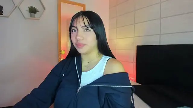 Christine_harper on StripChat