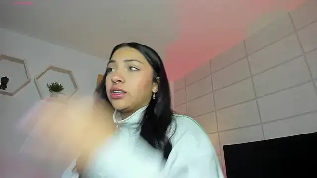 Christine_harper on StripChat