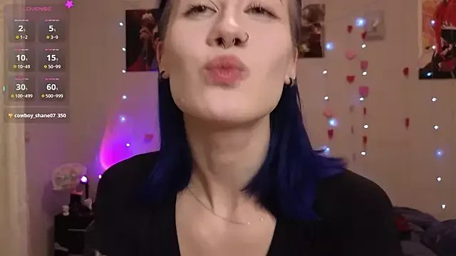 christy_memeow on StripChat