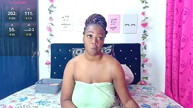 CiaraEbony on StripChat