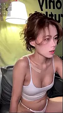 Cici250808 on StripChat
