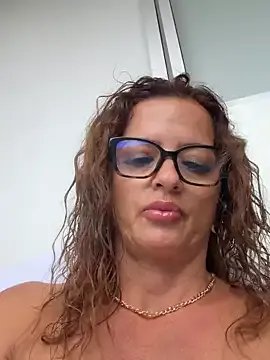 Freechat CioniWeiss on StripChat