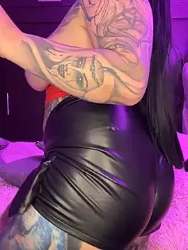 CloeeBeckam on StripChat