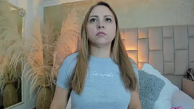 cloesummerr_ on StripChat