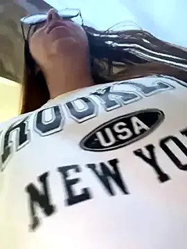 Cloew_Marz on StripChat