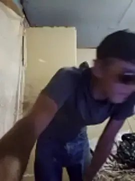 Cloud0nMycock on StripChat