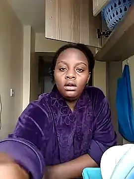 Coco_squirter on StripChat