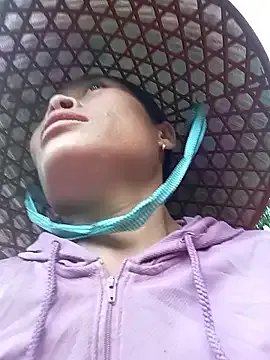 CoMay003 on StripChat