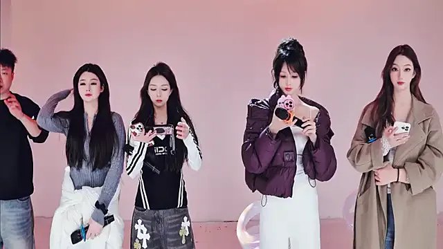 Comebaby-007 on StripChat