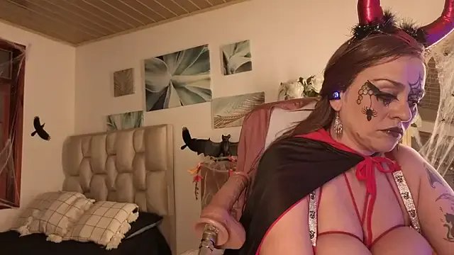 Coquette_Johnson on StripChat