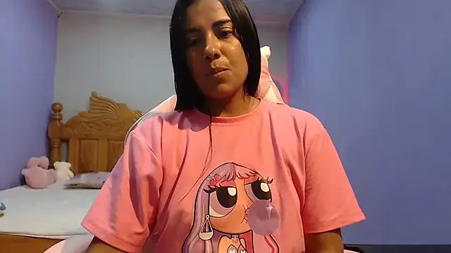 Coral0403 on StripChat