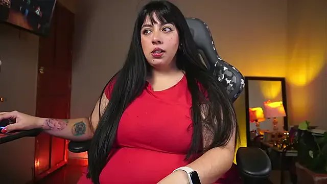 coraline_latin on StripChat