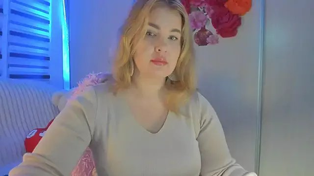 CoraSwon on StripChat