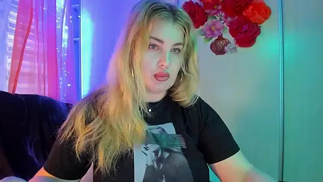 CoraSwon on StripChat