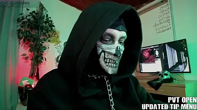 cos_operator on StripChat