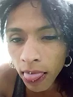 Freechat Courtney_Valeria on StripChat