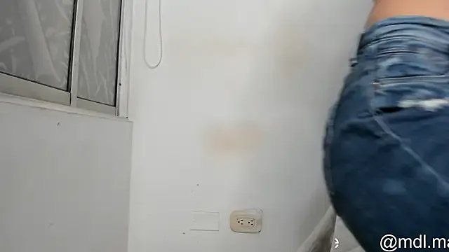 cowmarce on StripChat