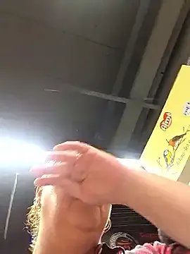 Freechat cplcokins34 on StripChat