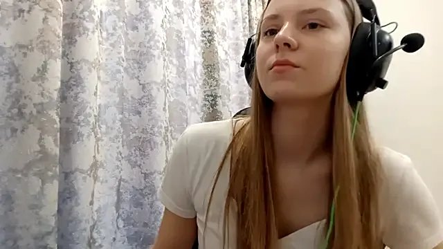 CrackShirker on StripChat