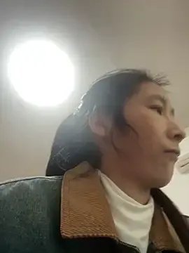 crhong666 on StripChat