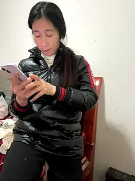 crhong666 on StripChat