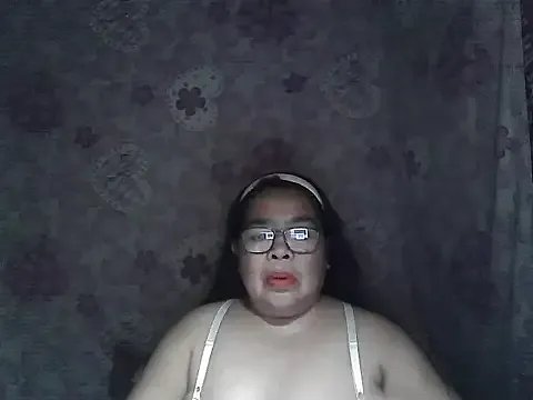 cris_tita on StripChat