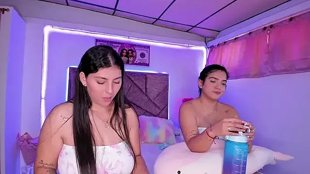 Cristal_Smith20 on StripChat