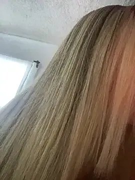 CristalGmez on StripChat