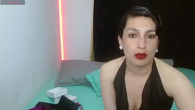 cristina_connor on StripChat