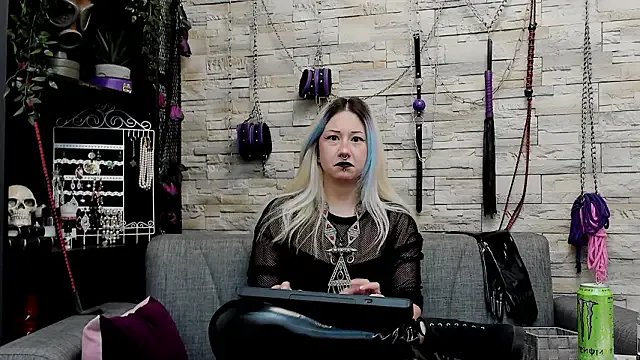 CruelMistress — Olives! For the Void!