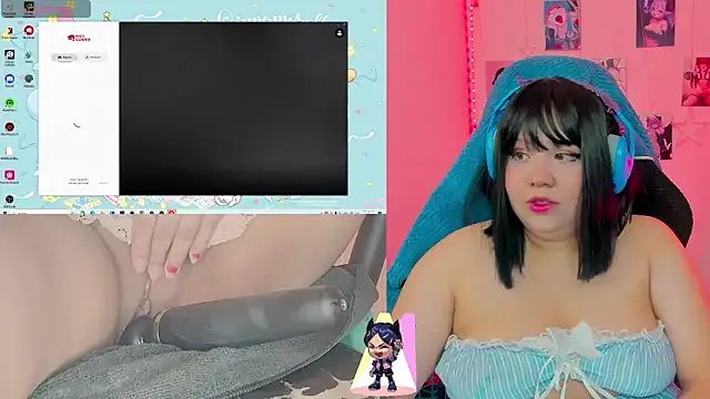 crystal7u7 on StripChat