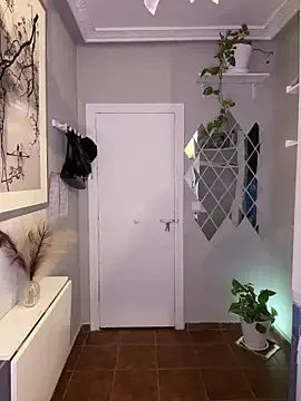 Crystal_________ on StripChat