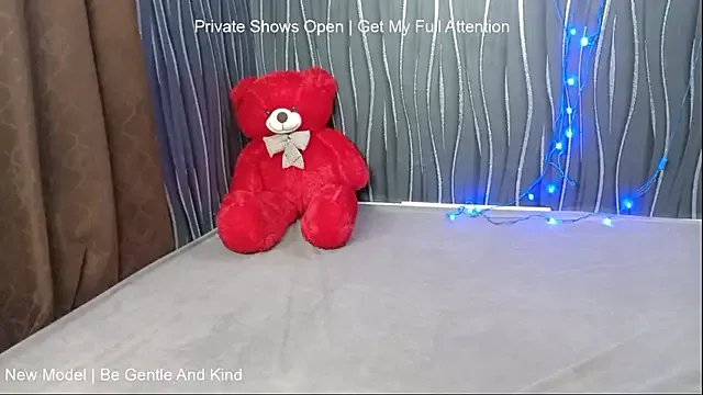 Freechat Cuckqueen-Khushi on StripChat