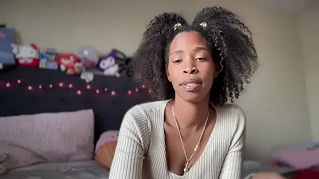 Cum2Charm on StripChat