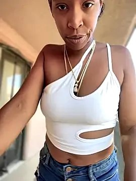 Cum2Charm on StripChat