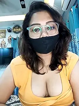 Cute-mona on StripChat