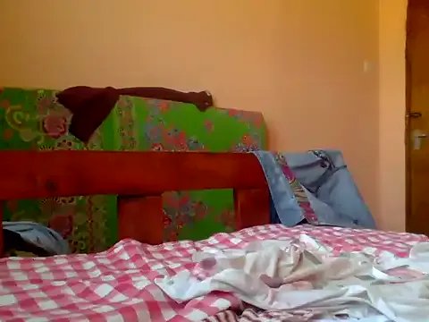 CUTE83 — make me wet