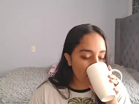 cute8smile on StripChat