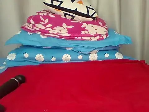 cute_pie200 on StripChat