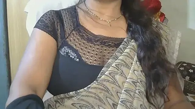 Cute_Ruhi99 on StripChat