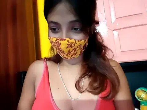 cutesoma2 on StripChat