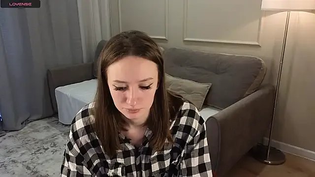 cutienaughtygirl on StripChat