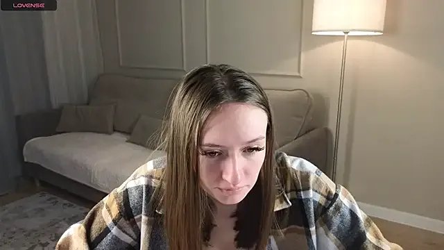 cutienaughtygirl on StripChat