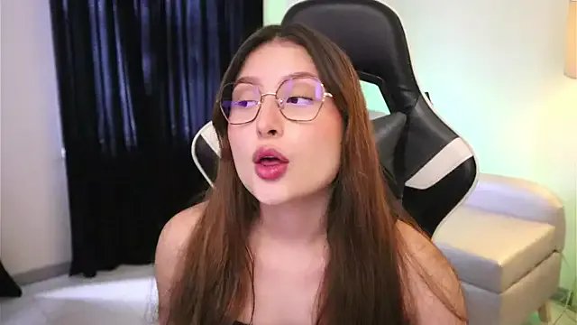 Daisha_Riley on StripChat